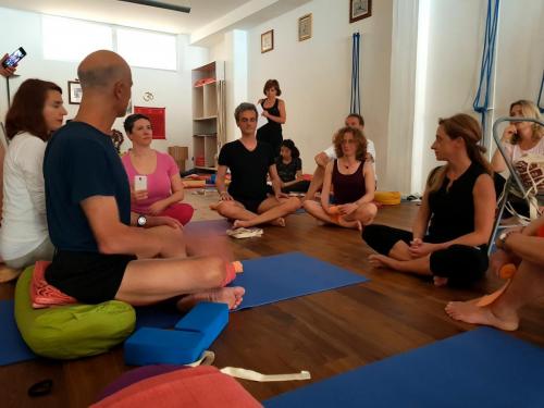 eyalshifroni2018_yogastudiobari_0281