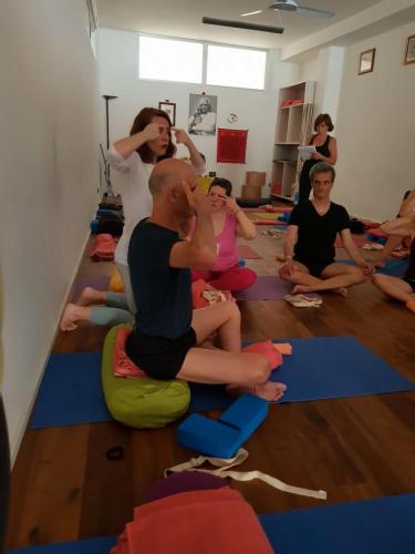 eyalshifroni2018_yogastudiobari_0282