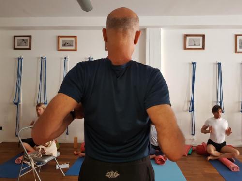 eyalshifroni2018_yogastudiobari_0288