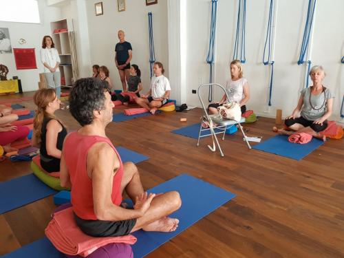 eyalshifroni2018_yogastudiobari_0291