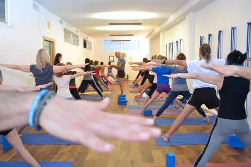 eyalshifroni_2017_yogastudiobari_0076