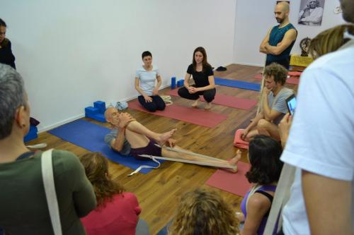 eyalshifroni_2017_yogastudiobari_0132